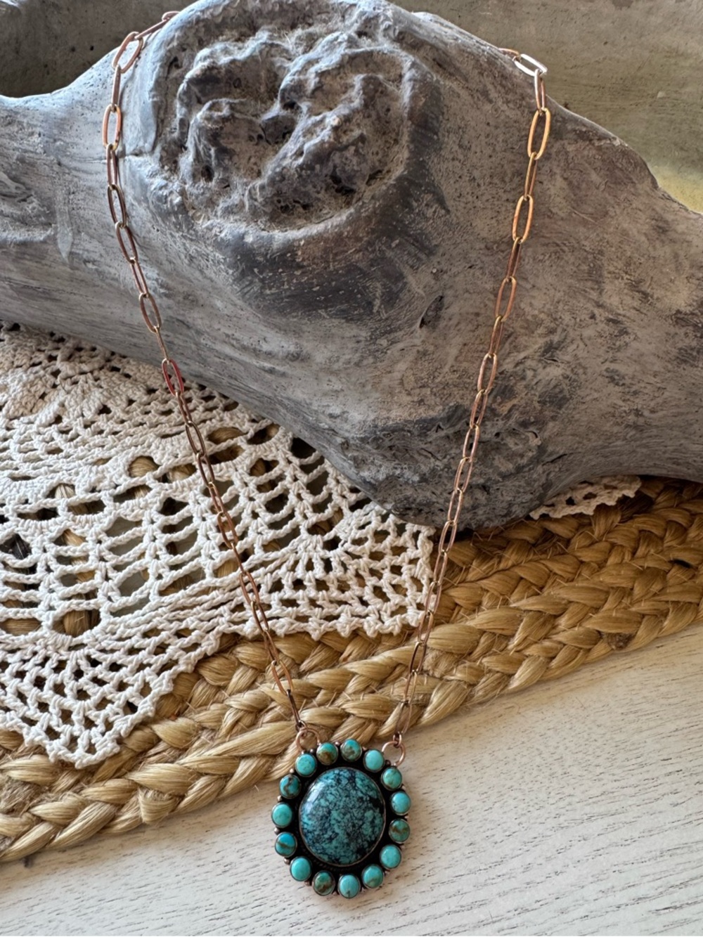NEW BEAUTIFUL KINGMAN TURQUOISE PENDANT ON COPPER PAPER CLIP CHAIN